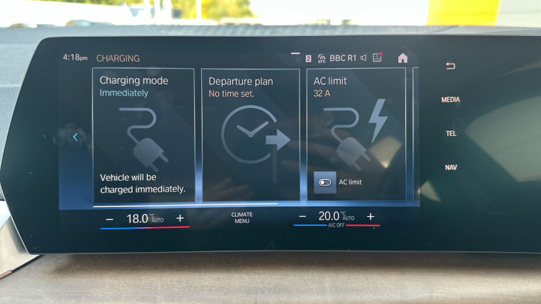 BMW 2 Series 225e xDrive Luxury 5dr DCT Hatchback